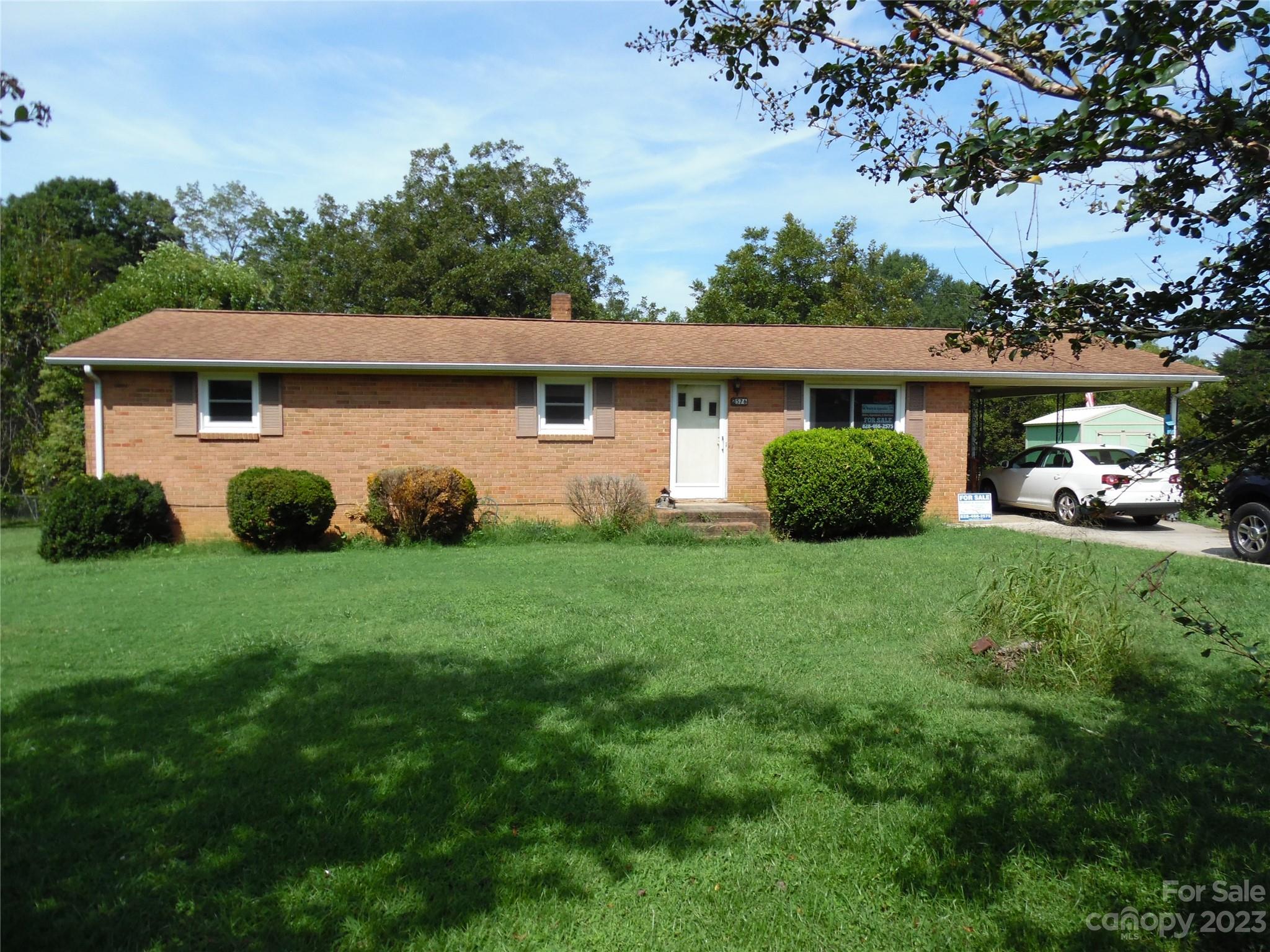 2576 Kingston Street Newton NC 28658