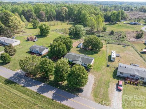402 Wilson Drive Lawndale NC 28090