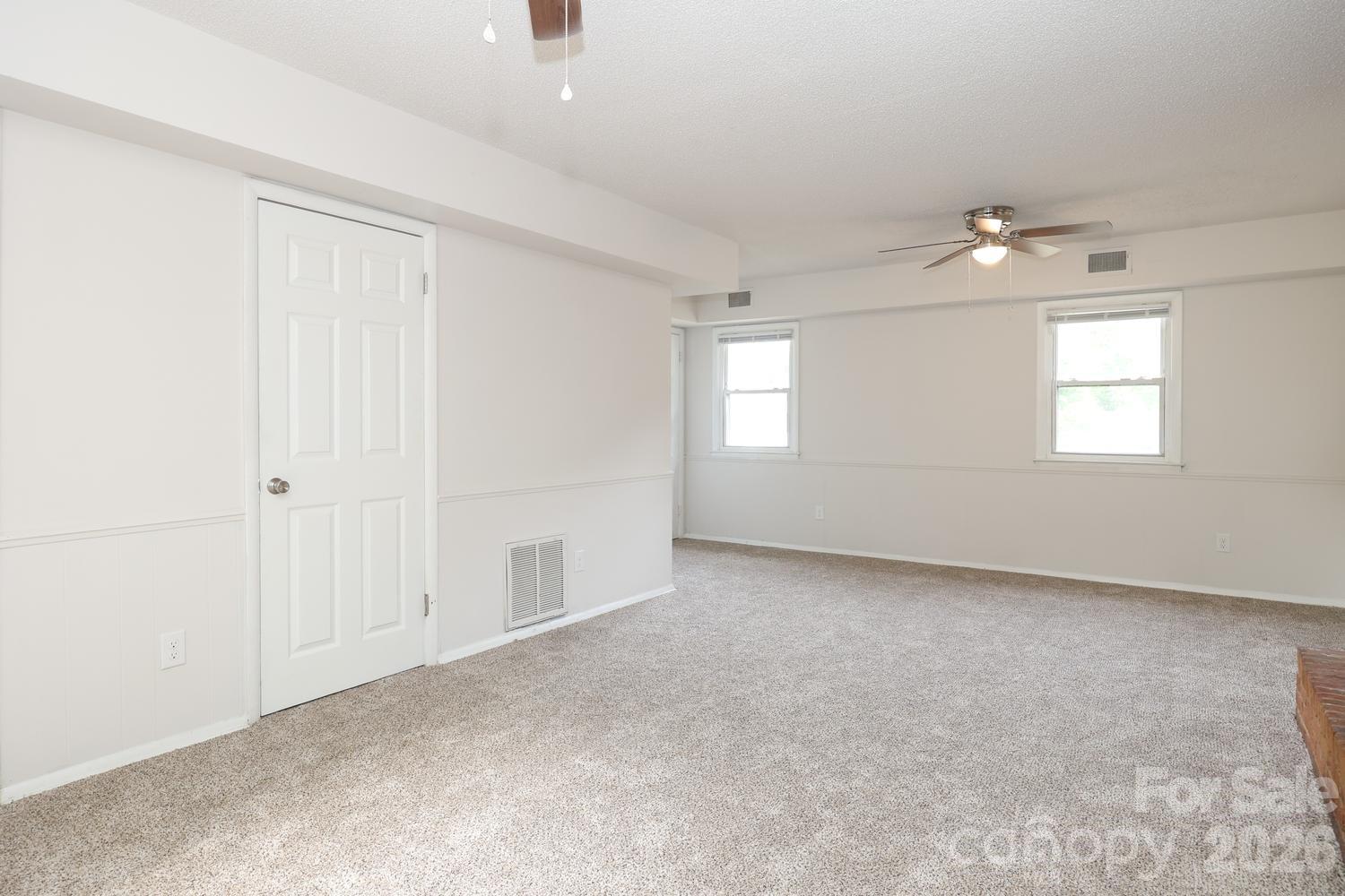 5001 Springview Road Charlotte NC 28213