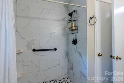 396 Winding Way Drive Franklin NC 28734
