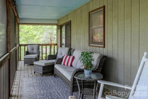 396 Winding Way Drive Franklin NC 28734