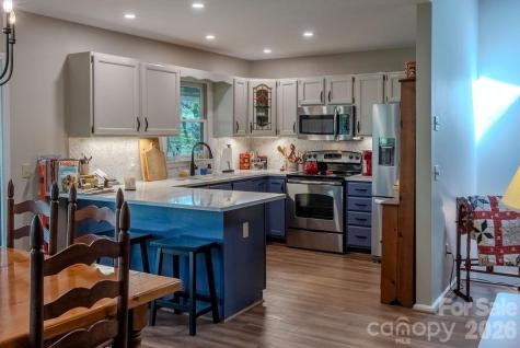 396 Winding Way Drive Franklin NC 28734