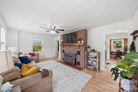 4316 Grandin Road Lenoir NC 28645