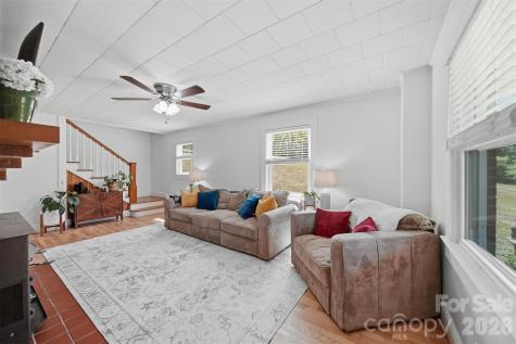 4316 Grandin Road Lenoir NC 28645