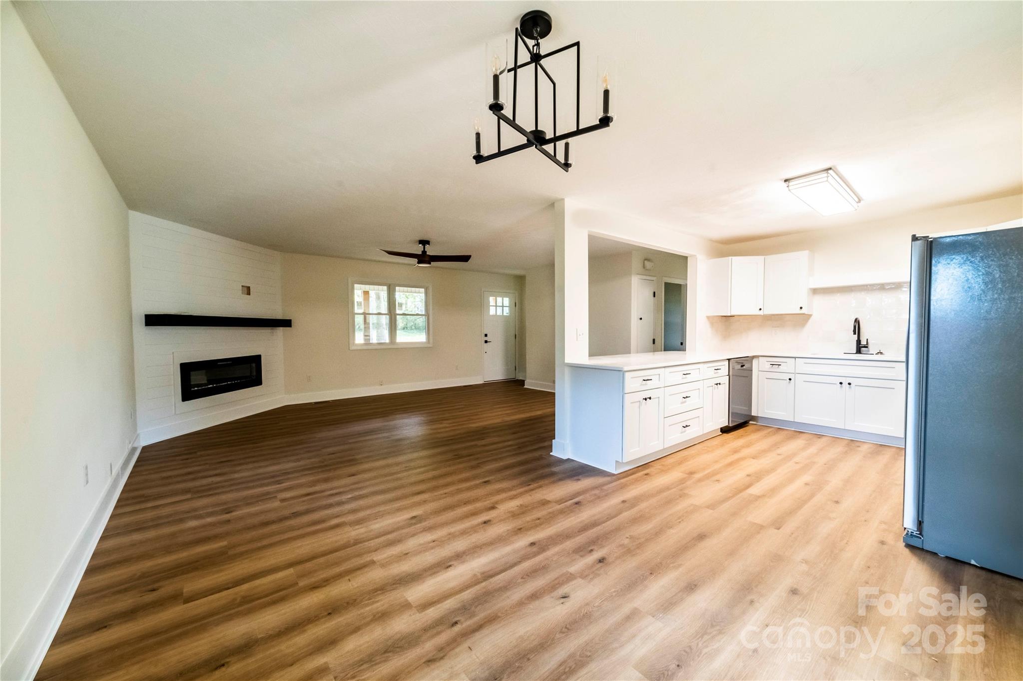 1210 29th Avenue Drive NE Hickory NC 28601