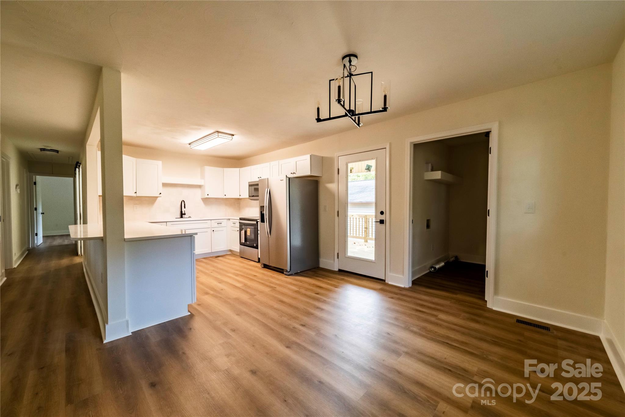 1210 29th Avenue Drive NE Hickory NC 28601