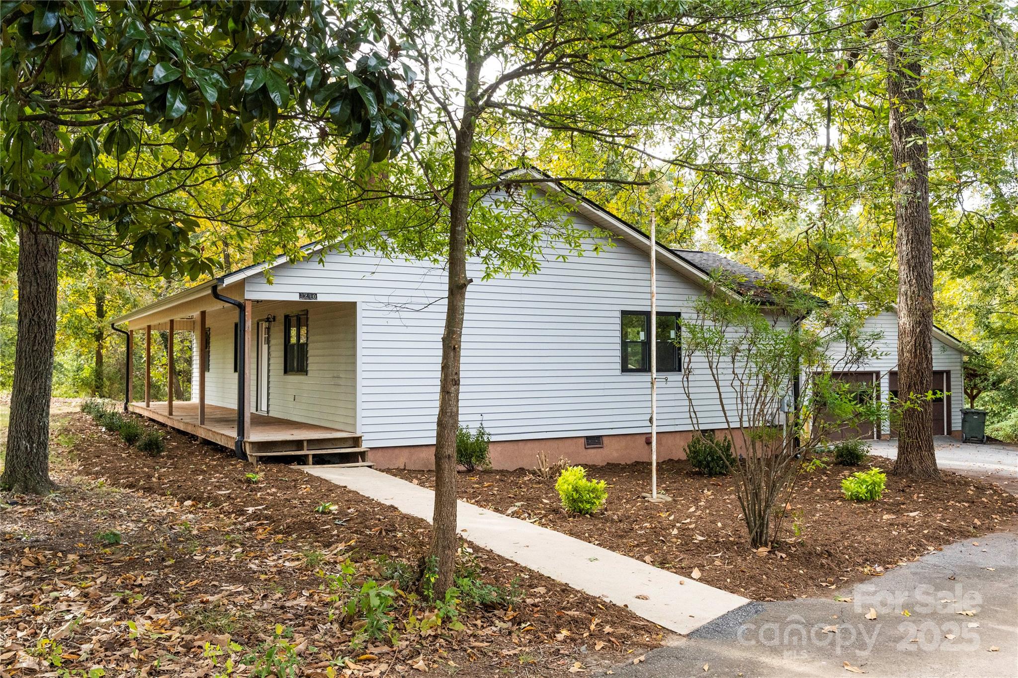 1210 29th Avenue Drive NE Hickory NC 28601