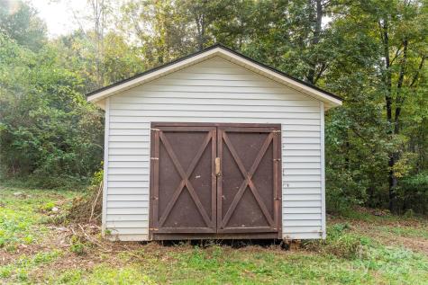 1210 29th Avenue Drive NE Hickory NC 28601