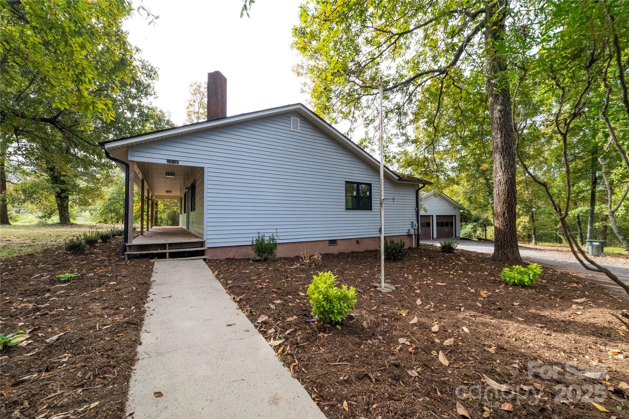 1210 29th Avenue Drive NE Hickory NC 28601