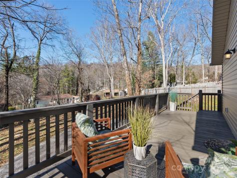 178 Locust Court Arden NC 28704