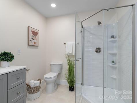 178 Locust Court Arden NC 28704