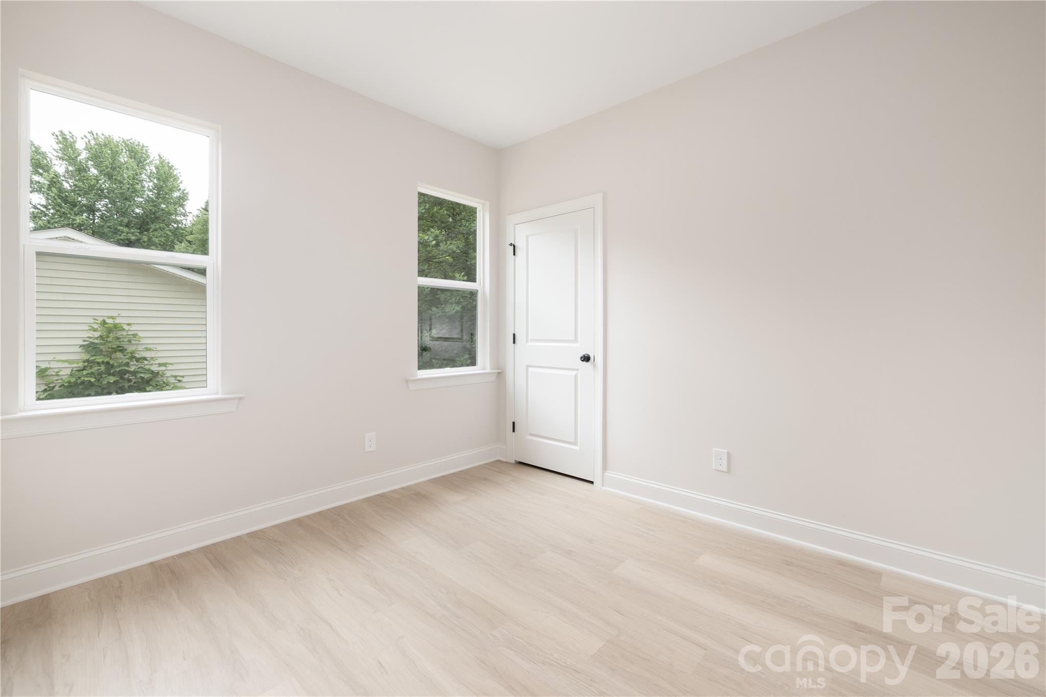6206 Linda Vista Lane Charlotte NC 28216
