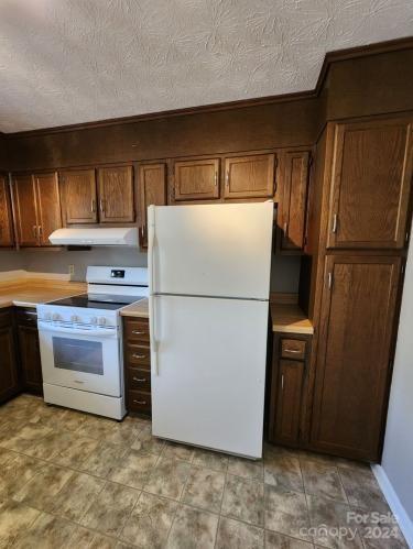86 Memory Lane Asheville NC 28805