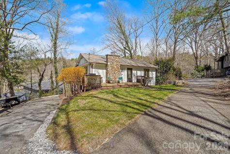 39 Spooks Branch Extension Asheville NC 28804