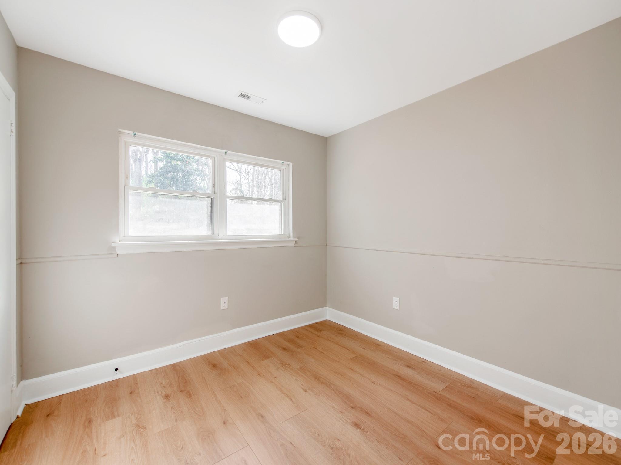 2025 Birchcrest Drive Charlotte NC 28205
