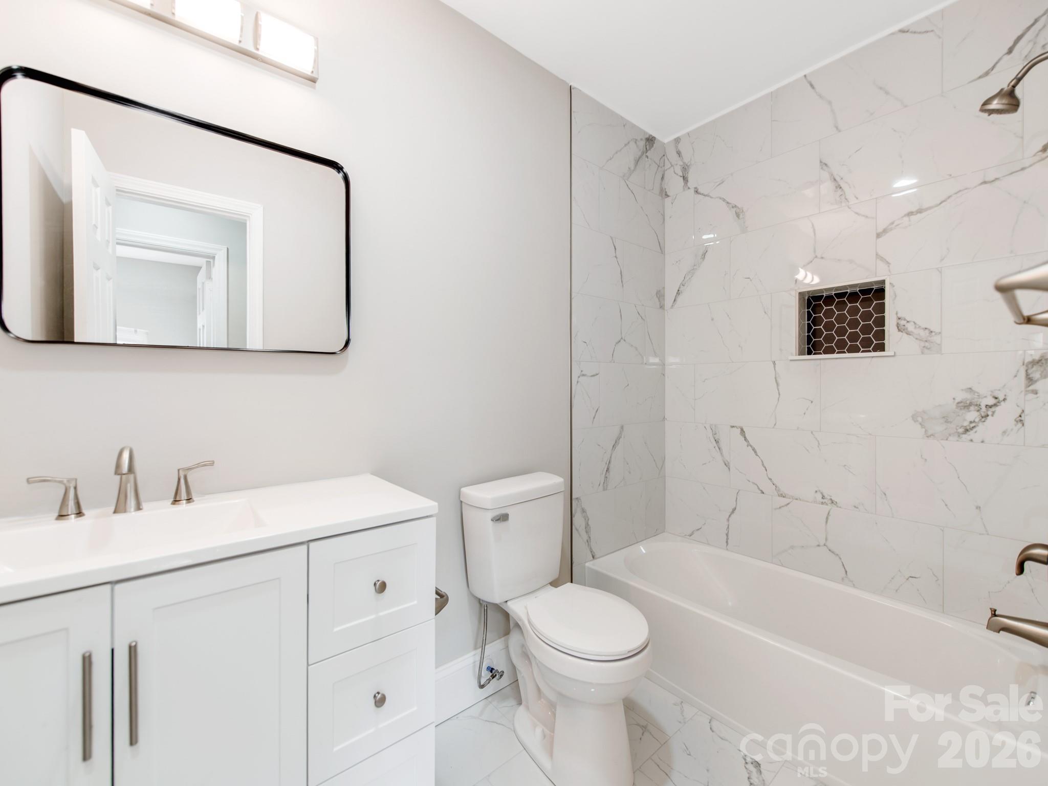 2025 Birchcrest Drive Charlotte NC 28205