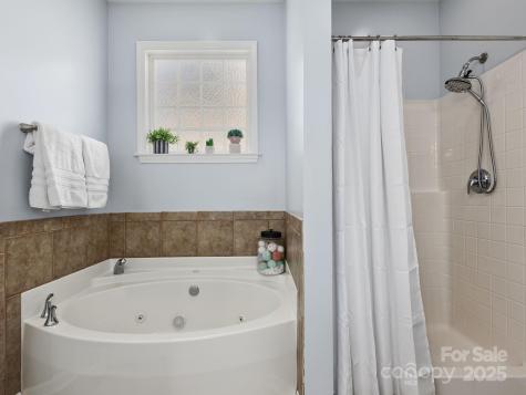 95 Driftstone Circle Arden NC 28704