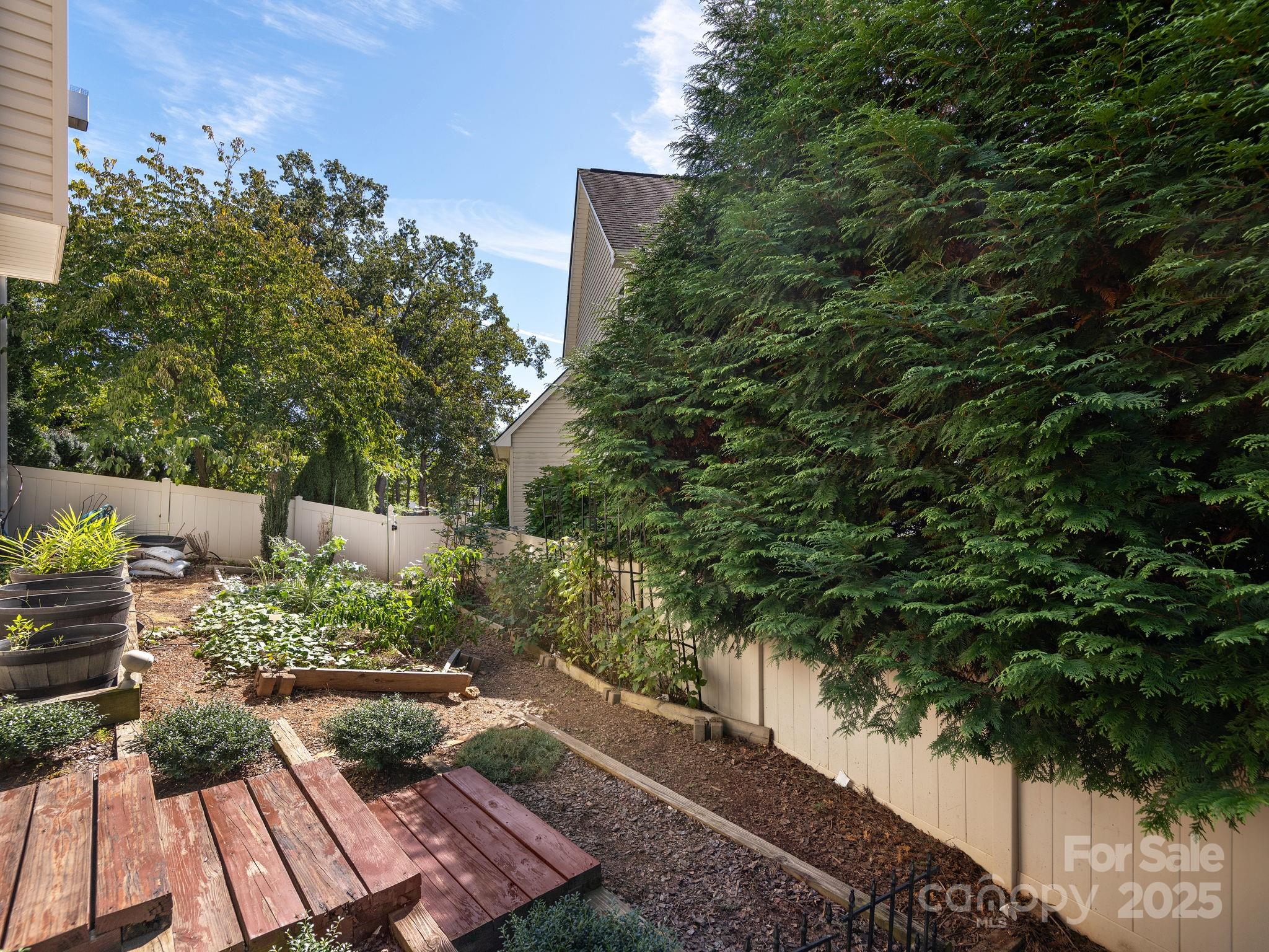 95 Driftstone Circle Arden NC 28704