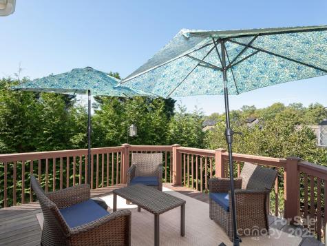 95 Driftstone Circle Arden NC 28704