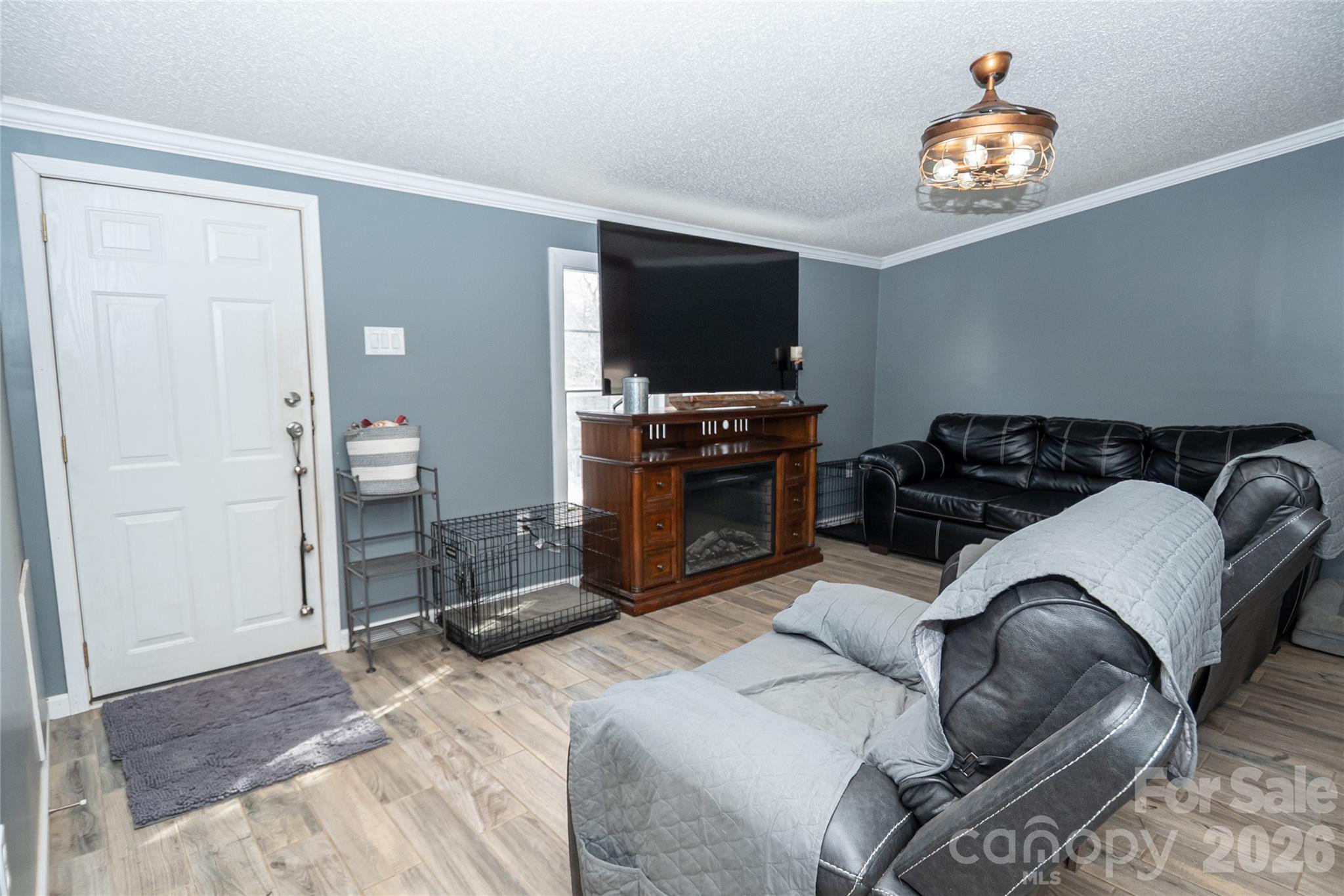6611 Prysock Avenue Connelly Springs NC 28612