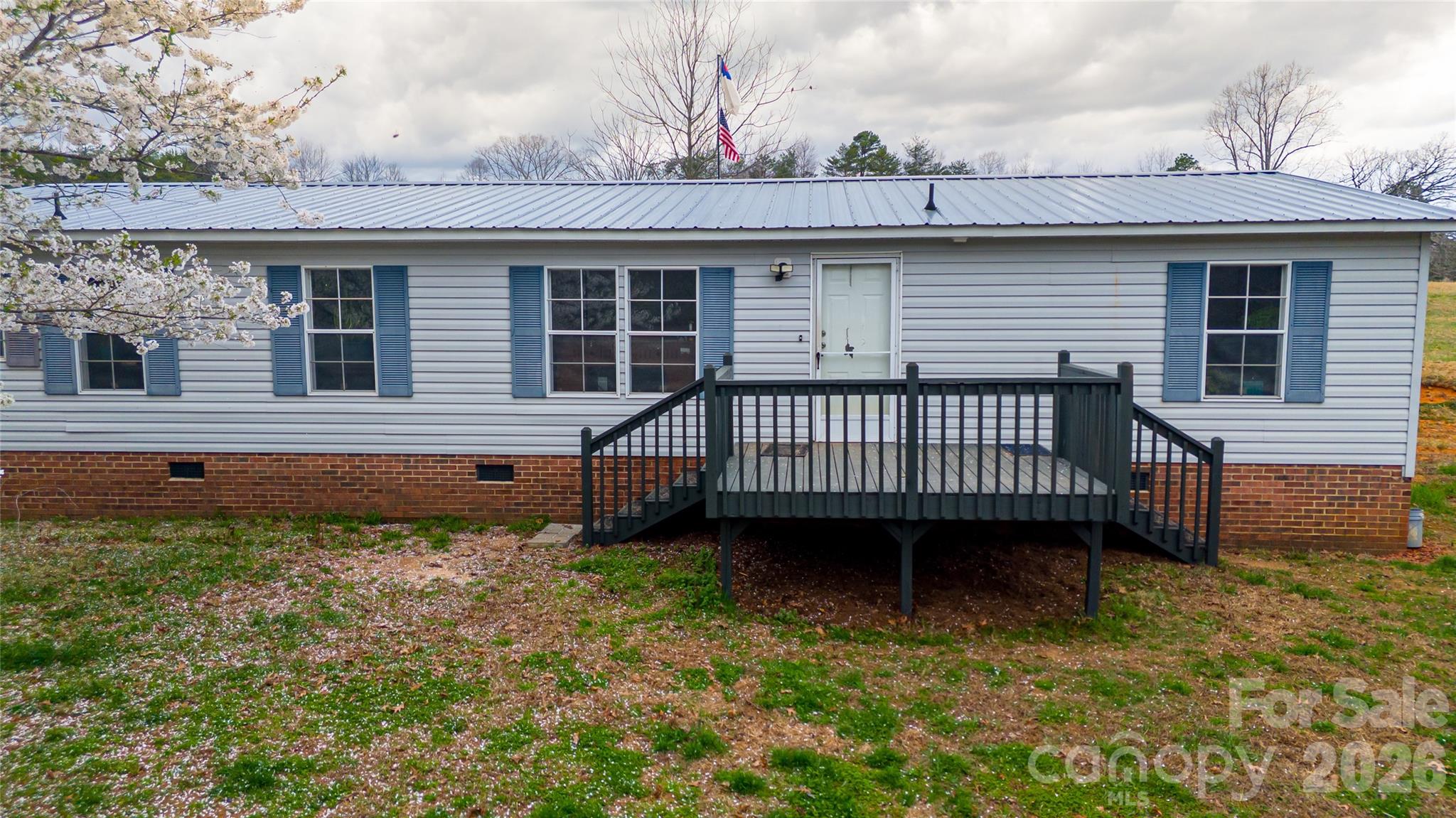 6611 Prysock Avenue Connelly Springs NC 28612