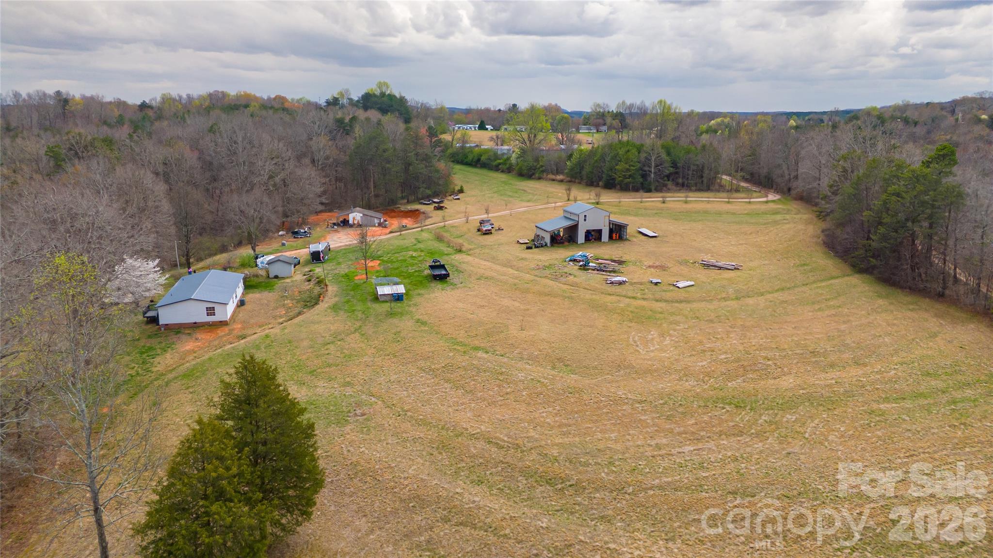 6611 Prysock Avenue Connelly Springs NC 28612