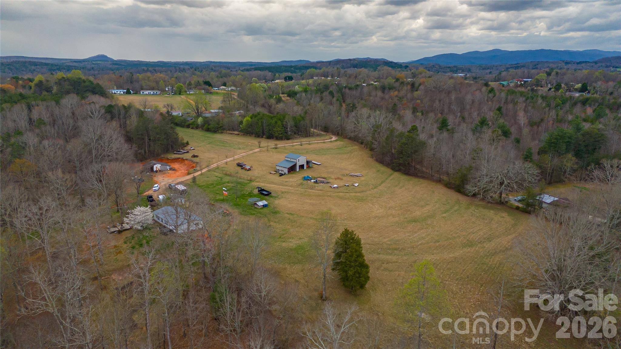 6611 Prysock Avenue Connelly Springs NC 28612