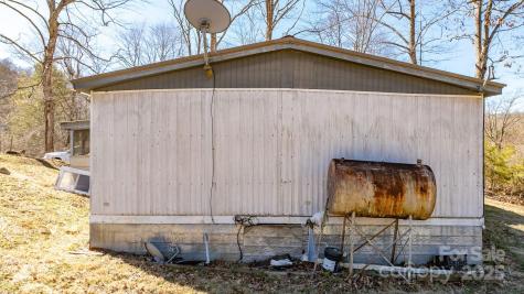 9380 N 226 Highway Bakersville NC 28705
