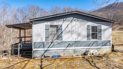9380 N 226 Highway Bakersville NC 28705