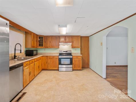 370 Bear Creek Church Road Bakersville NC 28705