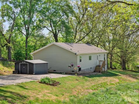 191 Posey Griffin Drive Mars Hill NC 28754