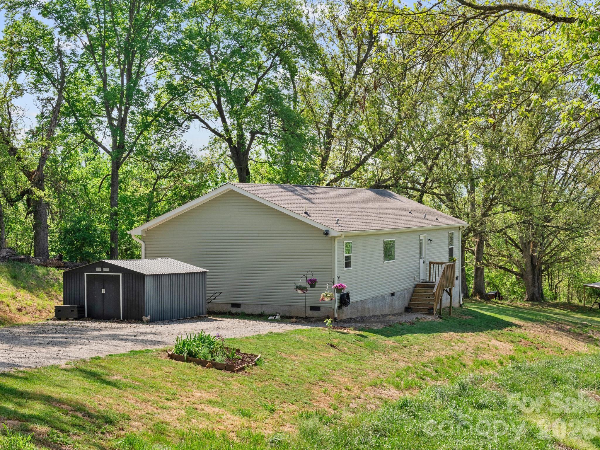 191 Posey Griffin Drive Mars Hill NC 28754