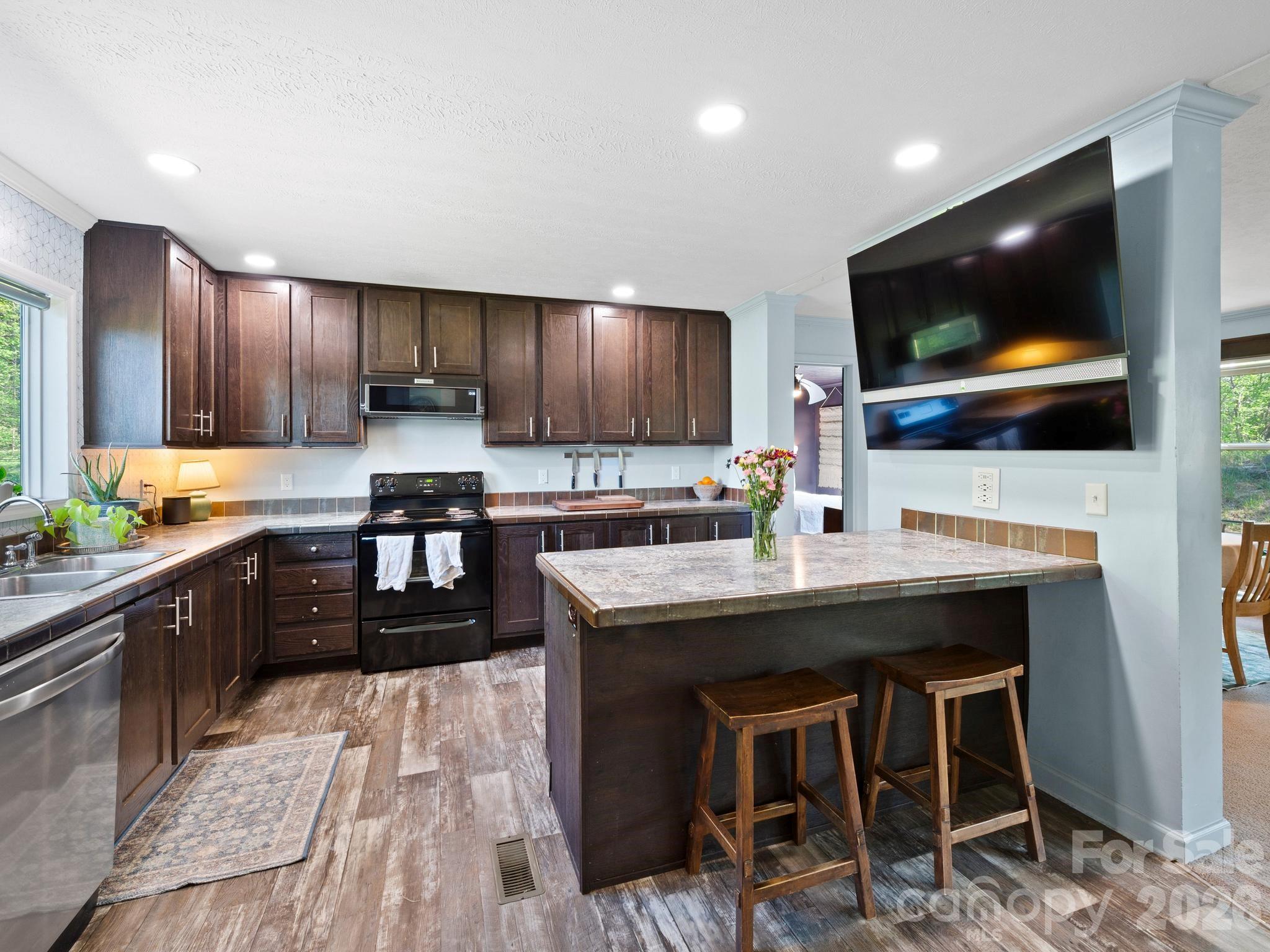 191 Posey Griffin Drive Mars Hill NC 28754
