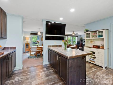 191 Posey Griffin Drive Mars Hill NC 28754