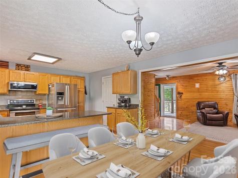 222 Thistle Ridge Clyde NC 28721