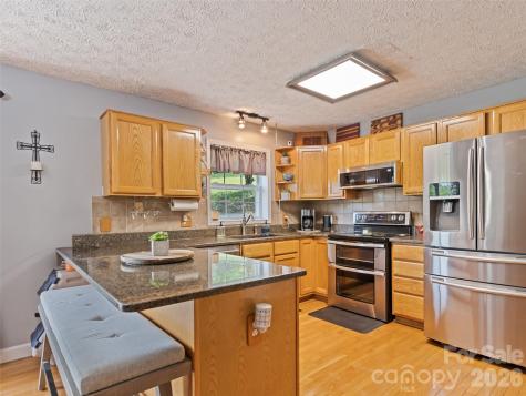 222 Thistle Ridge Clyde NC 28721