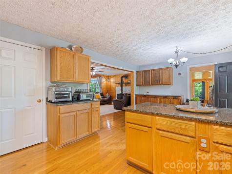 222 Thistle Ridge Clyde NC 28721
