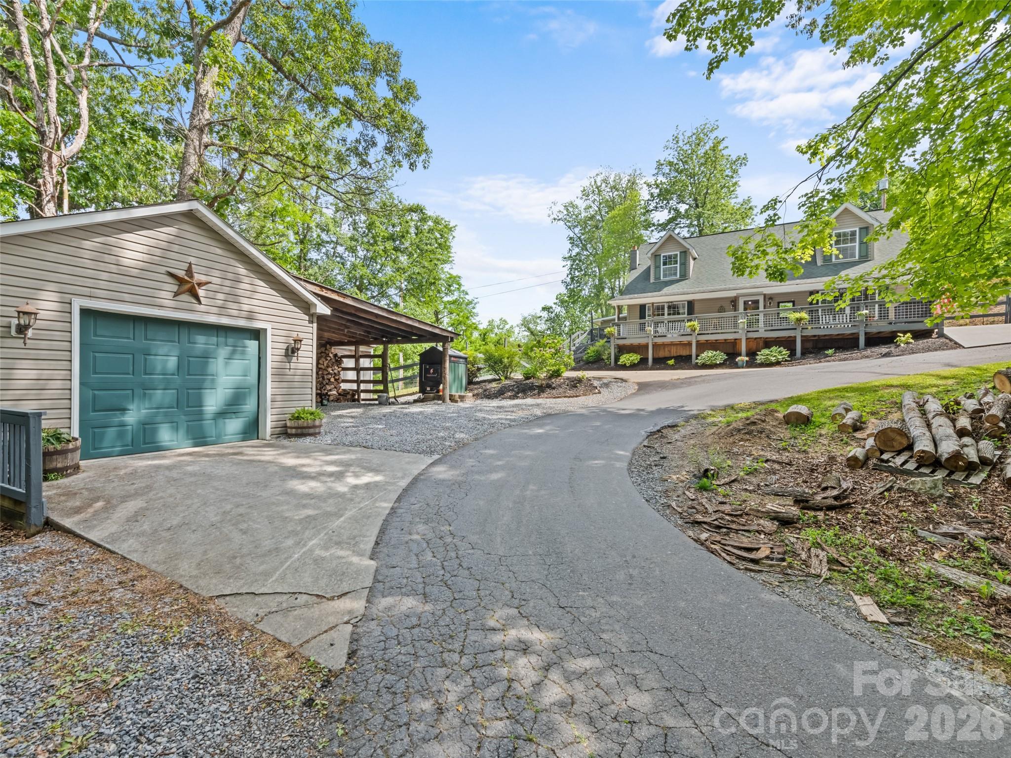 222 Thistle Ridge Clyde NC 28721
