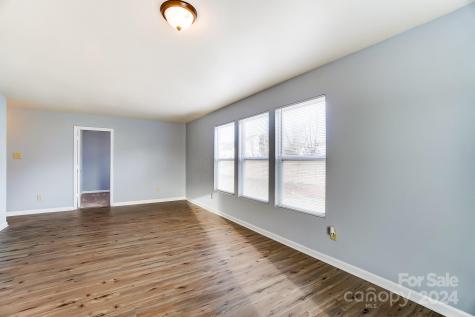1106 Adirondak Drive Gastonia NC 28052