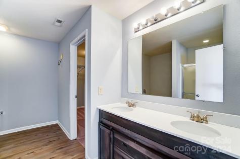 1106 Adirondak Drive Gastonia NC 28052