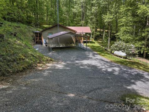 390 Camp Branch Road Whittier NC 28789