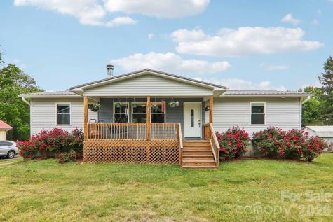527 Trammell Avenue Canton NC 28716