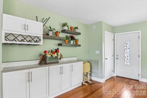 527 Trammell Avenue Canton NC 28716