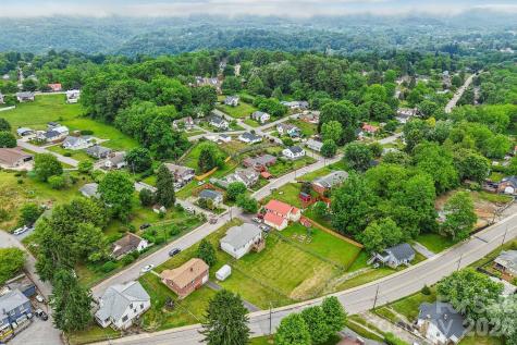 527 Trammell Avenue Canton NC 28716