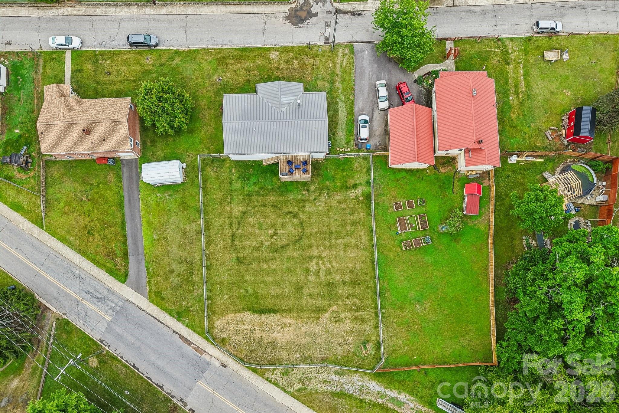 527 Trammell Avenue Canton NC 28716