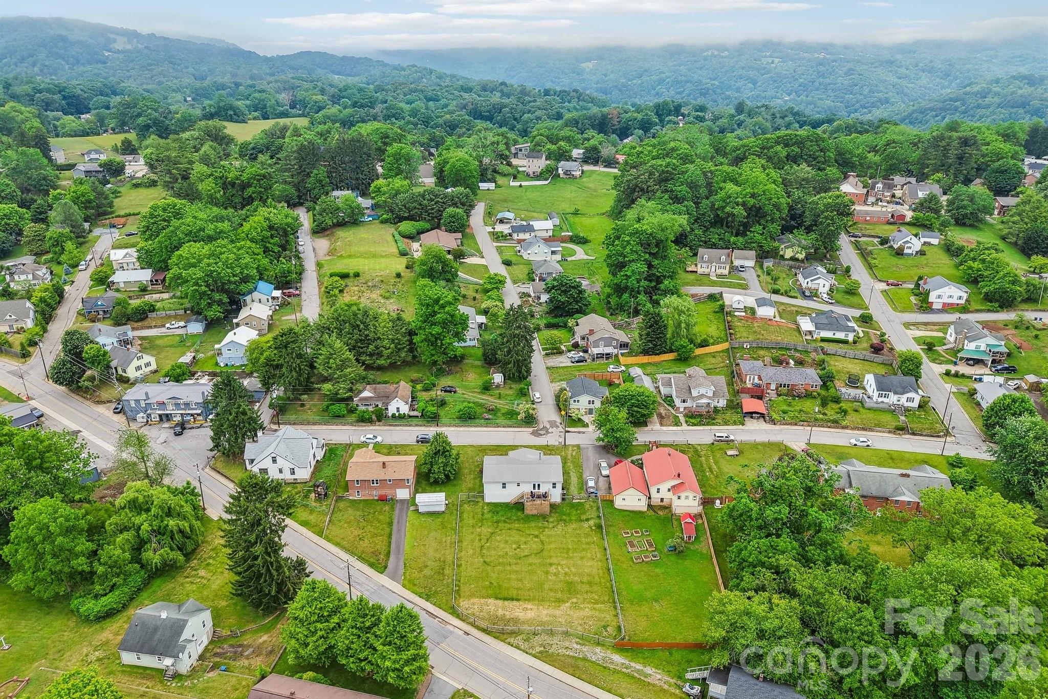 527 Trammell Avenue Canton NC 28716