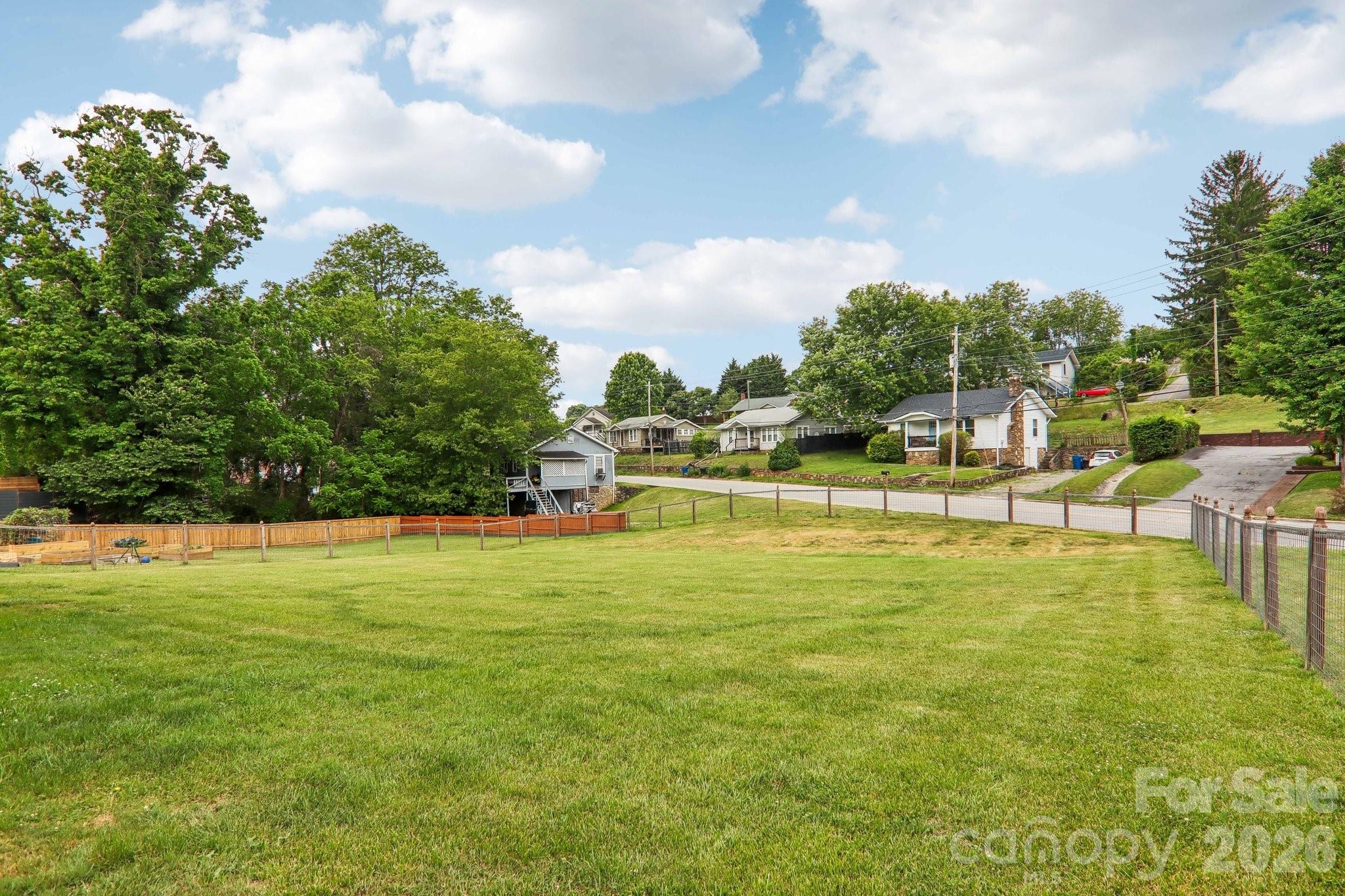 527 Trammell Avenue Canton NC 28716