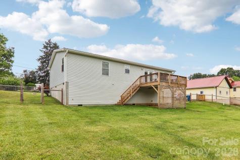 527 Trammell Avenue Canton NC 28716