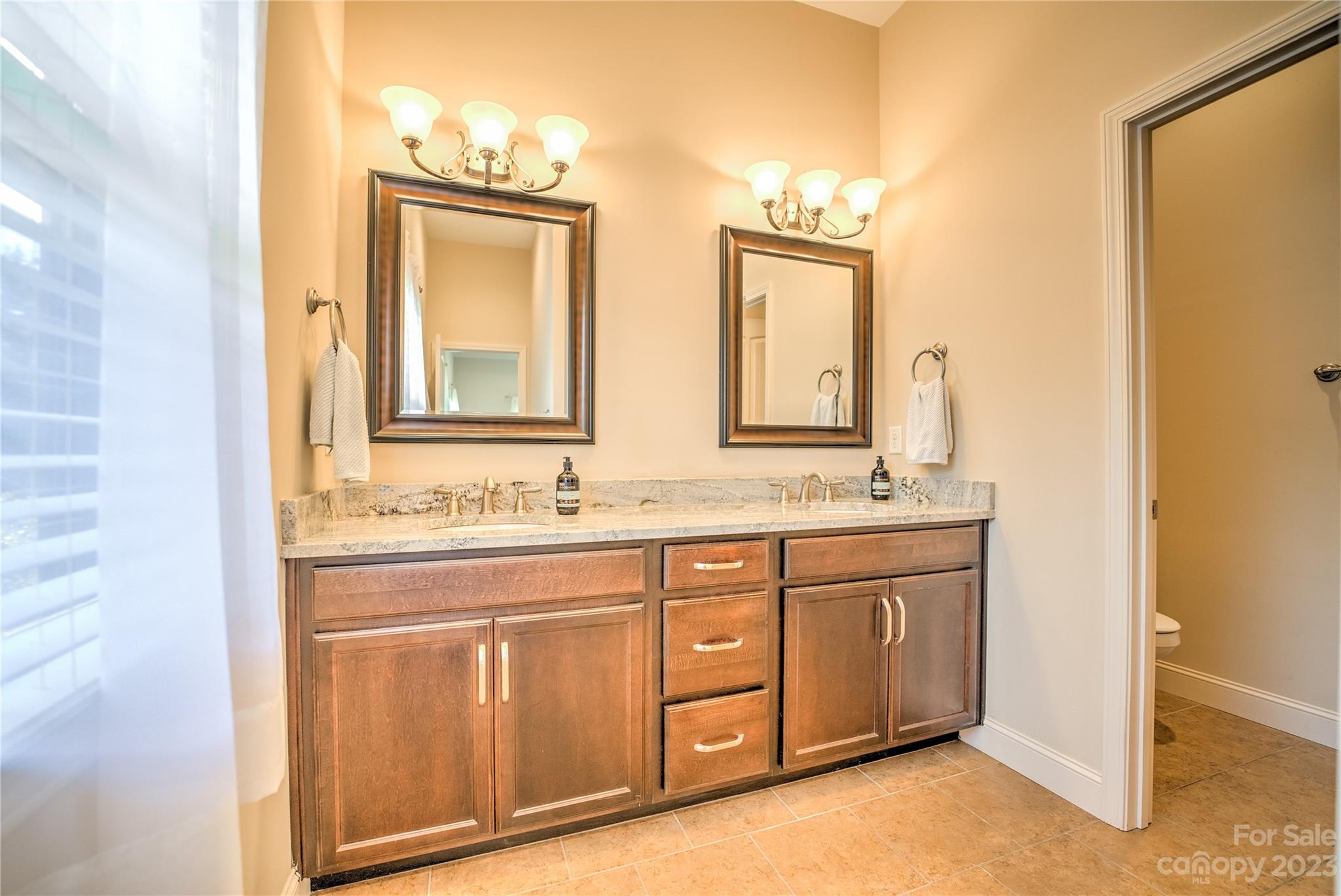 45 Ocaso Drive Asheville NC 28806
