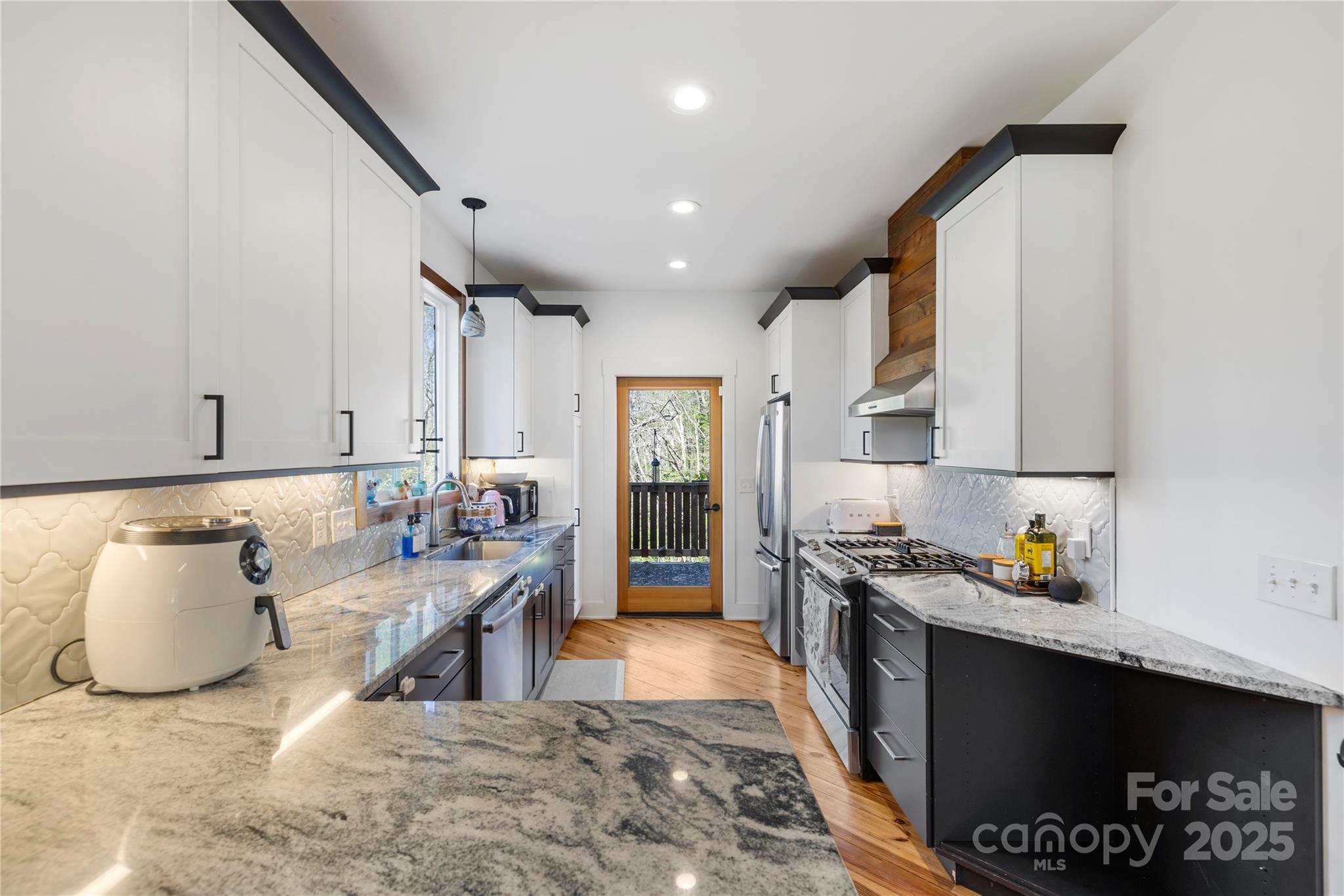 51 Hubbard Avenue Asheville NC 28806